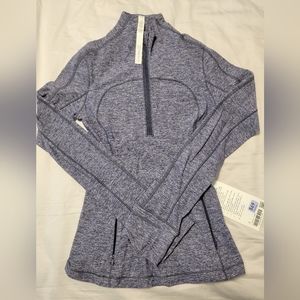 Lululemon half zip navy size 2 new with tags